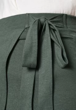 Anna Field Basic Wrap Over Midi Skirt - Jupe Trapèze - Light Green -Anna Field Magasin 171a2079f44848fe88272f7a0793ac84