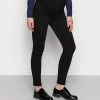Jean Slim - Black -Anna Field Magasin 4842e1f946834ee39680912a8c066707