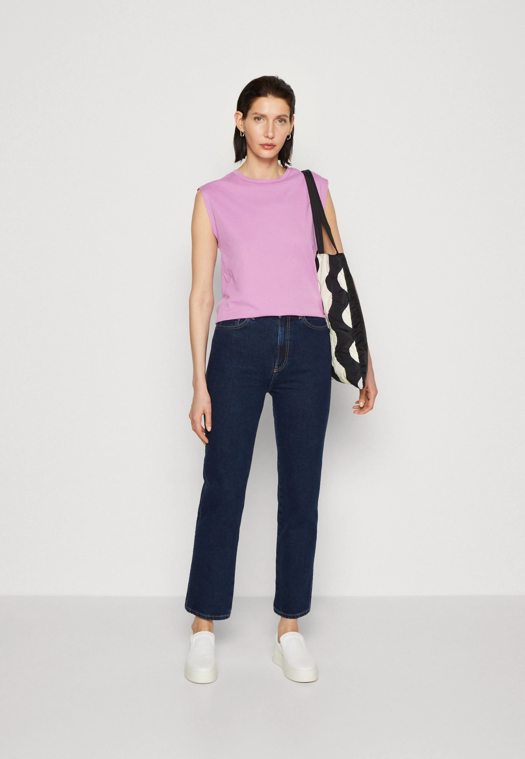 Anna Field Jean Droit - Blue Denim 4 Anna Field Jean Droit - Blue Denim – Image 2
