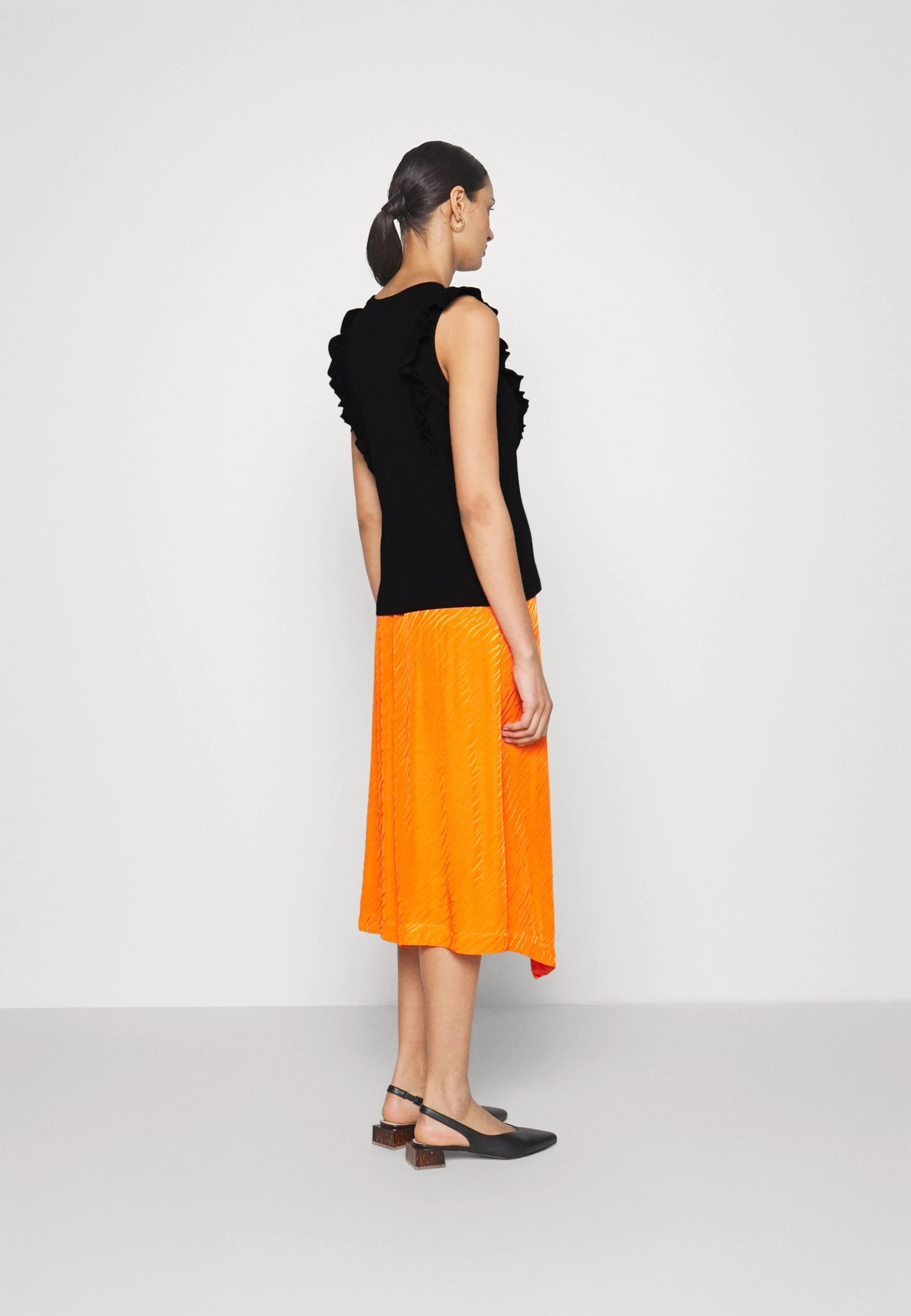 Anna Field T-Shirt Basique - Black 5 Anna Field T-Shirt Basique - Black – Image 3